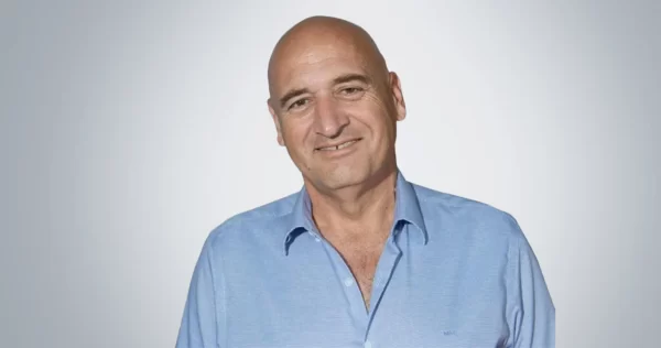 פיני-יעקובי-קרדיט-בני-דויטש.jpg1_nhytyo
